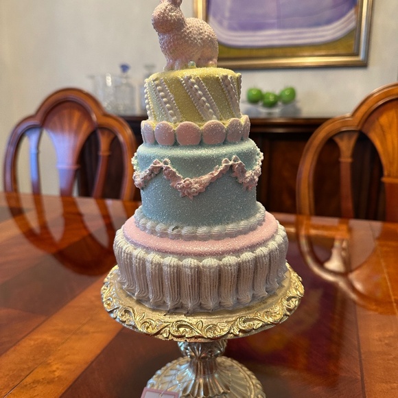 NWT  Easter / Spring Cake - Picture 3 of 5
